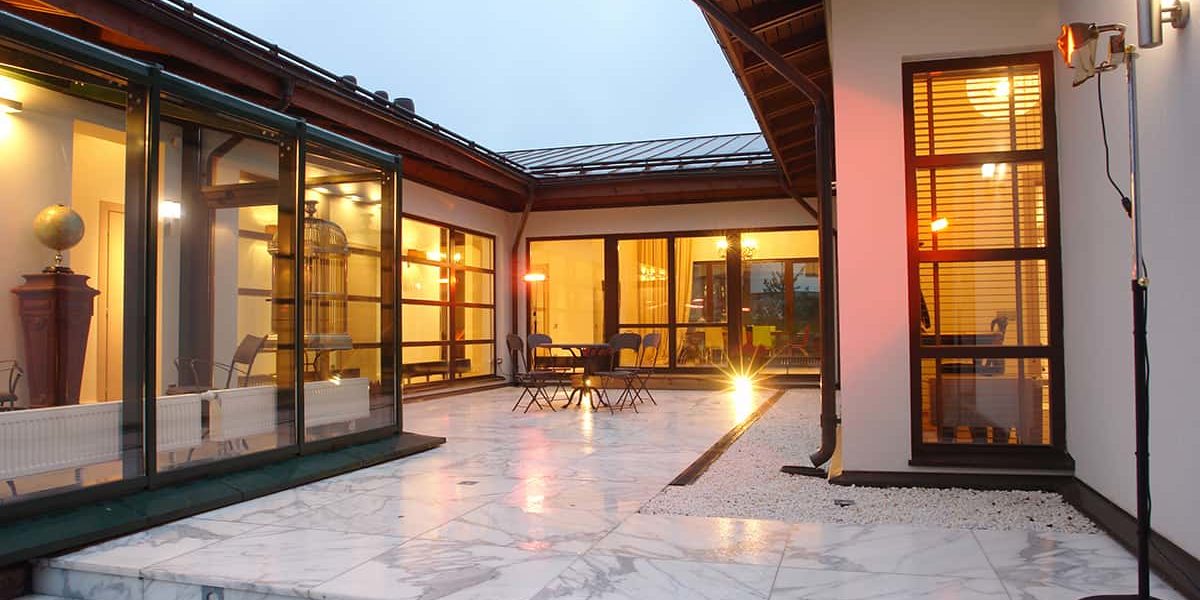exterior-tile-night exterior-tile-night